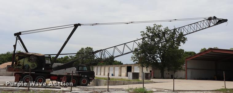 image for item DK9545 1972 Lorain MC790 lattice boom truck crane