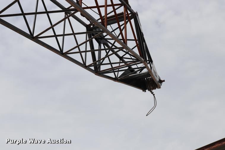 image for item DK9545 1972 Lorain MC790 lattice boom truck crane