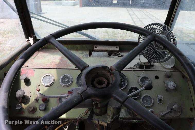 image for item DK9545 1972 Lorain MC790 lattice boom truck crane