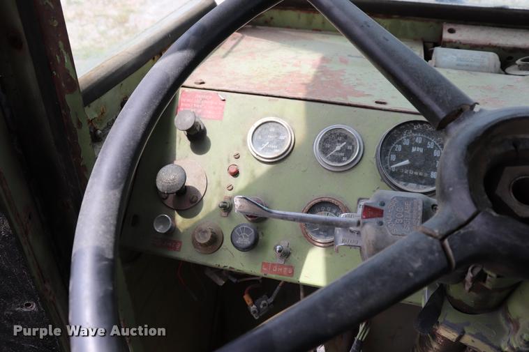 image for item DK9545 1972 Lorain MC790 lattice boom truck crane