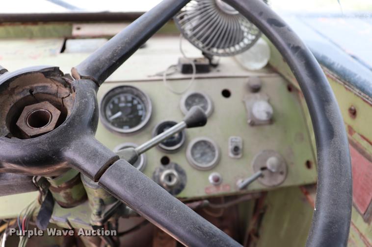 image for item DK9545 1972 Lorain MC790 lattice boom truck crane