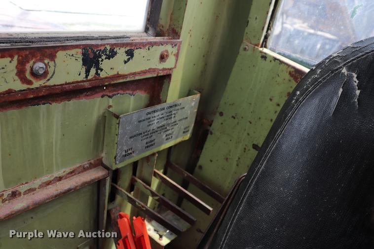 image for item DK9545 1972 Lorain MC790 lattice boom truck crane