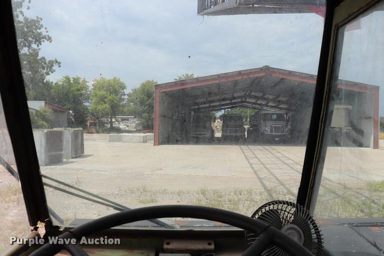 image for item DK9545 1972 Lorain MC790 lattice boom truck crane