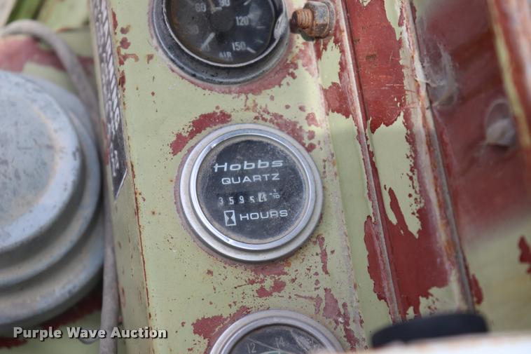 image for item DK9545 1972 Lorain MC790 lattice boom truck crane