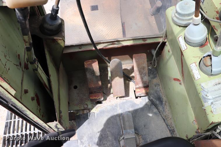 image for item DK9545 1972 Lorain MC790 lattice boom truck crane