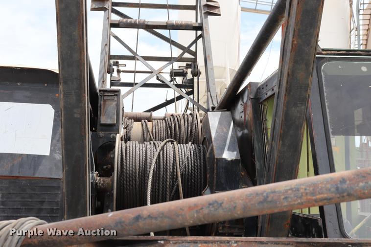 image for item DK9545 1972 Lorain MC790 lattice boom truck crane