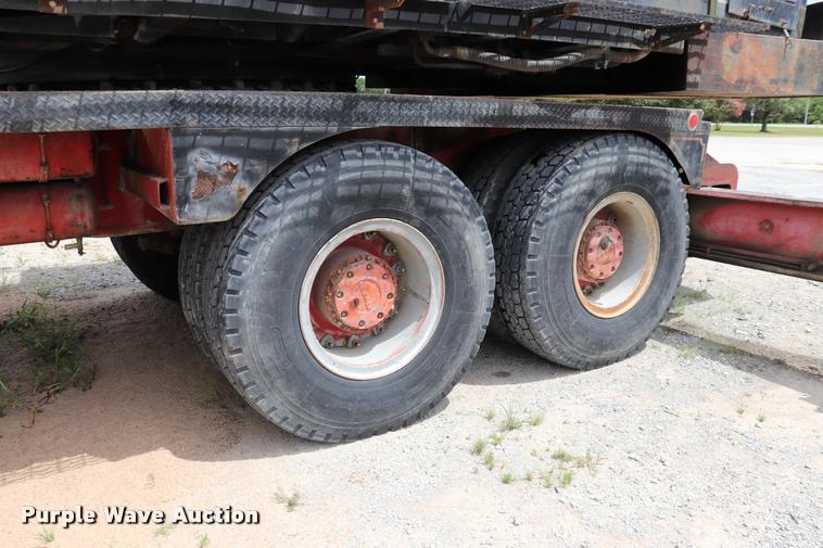 image for item DK9545 1972 Lorain MC790 lattice boom truck crane