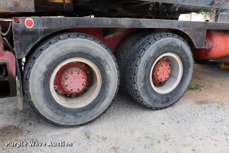 image for item DK9545 1972 Lorain MC790 lattice boom truck crane