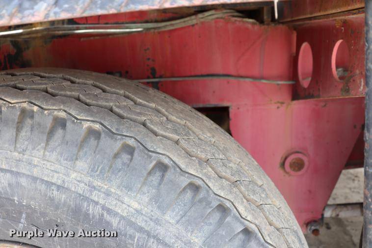 image for item DK9545 1972 Lorain MC790 lattice boom truck crane