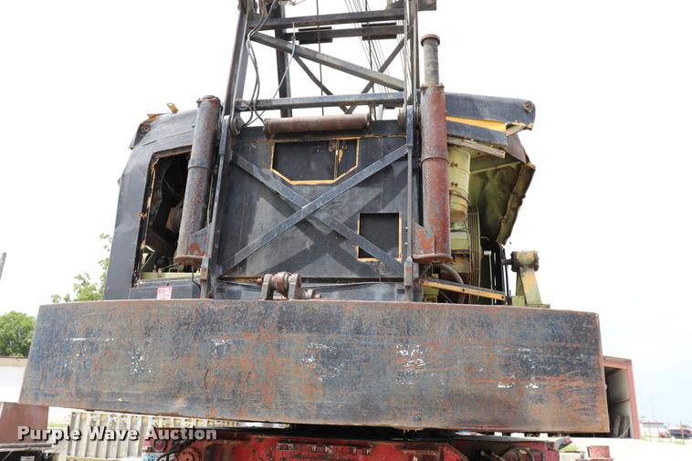 image for item DK9545 1972 Lorain MC790 lattice boom truck crane
