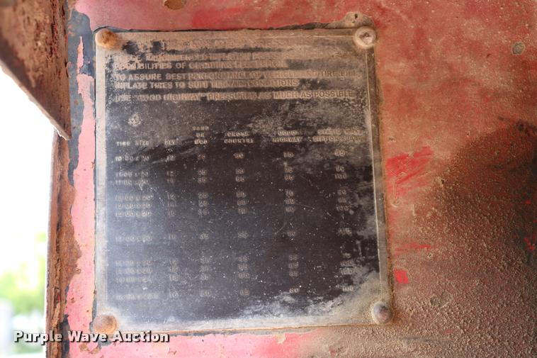 image for item DK9545 1972 Lorain MC790 lattice boom truck crane