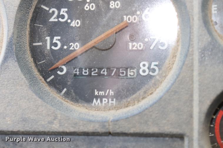 image for item DK9567 1993 Freightliner FL80 crane truck