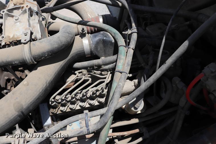 image for item DK9567 1993 Freightliner FL80 crane truck