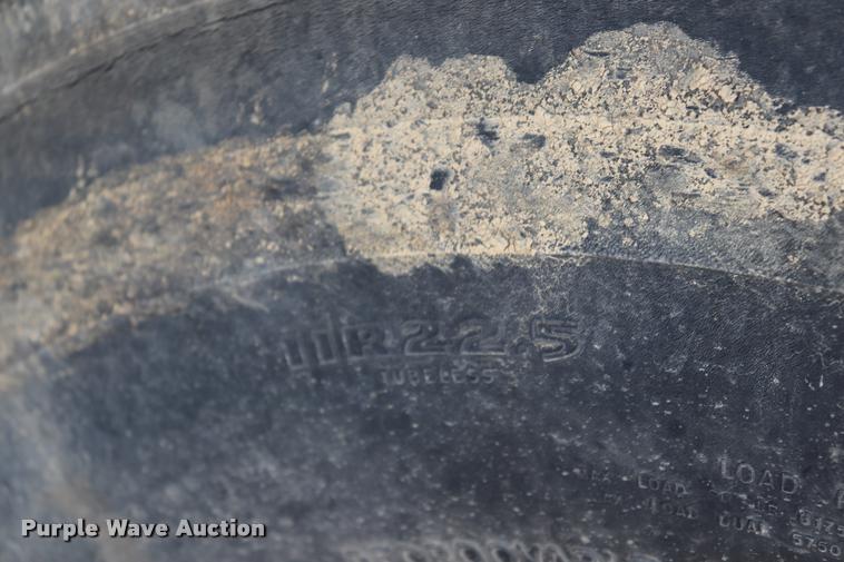 image for item DK9567 1993 Freightliner FL80 crane truck