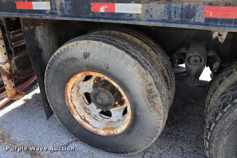 image for item DK9567 1993 Freightliner FL80 crane truck