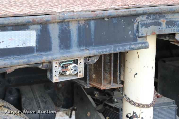 image for item DK9567 1993 Freightliner FL80 crane truck