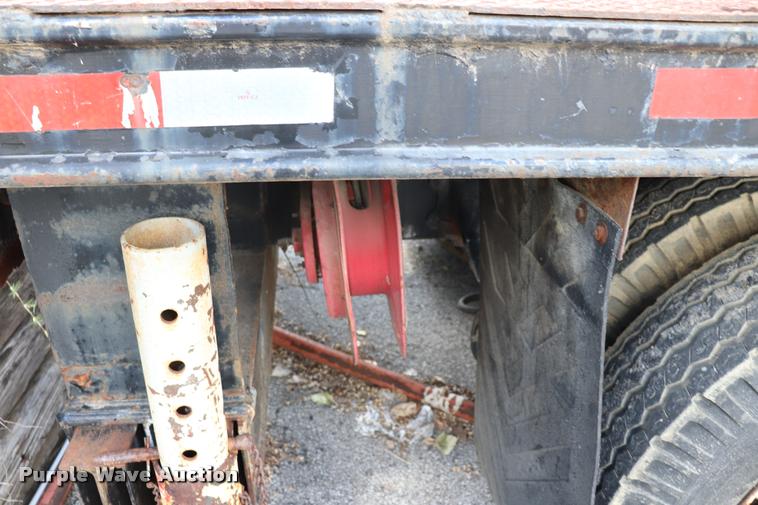 image for item DK9567 1993 Freightliner FL80 crane truck