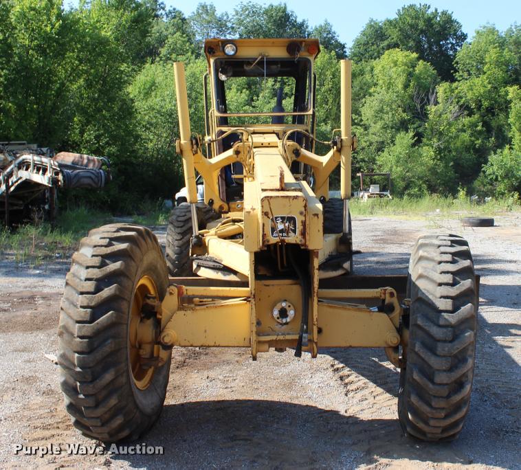 image for item DK9593 John Deere 670A motor grader