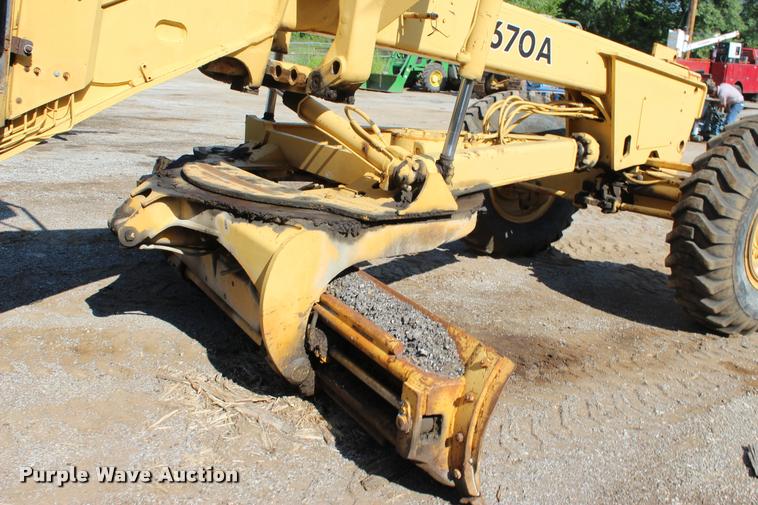 image for item DK9593 John Deere 670A motor grader