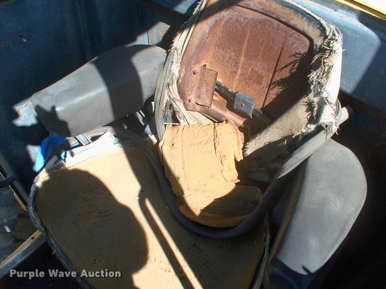 image for item DK9593 John Deere 670A motor grader