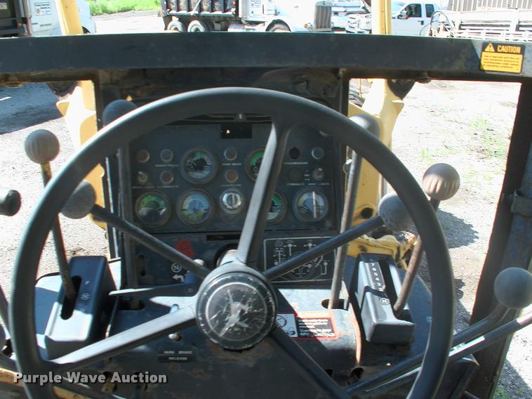 image for item DK9593 John Deere 670A motor grader