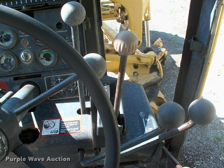 image for item DK9593 John Deere 670A motor grader