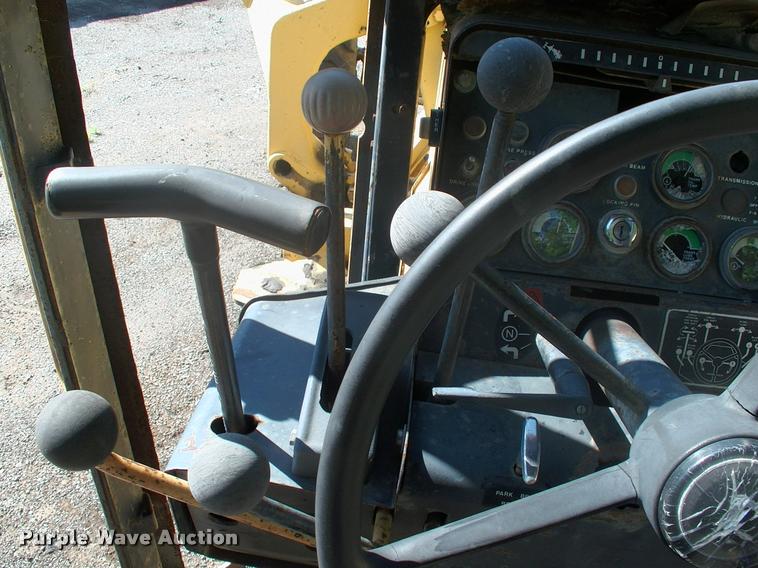 image for item DK9593 John Deere 670A motor grader