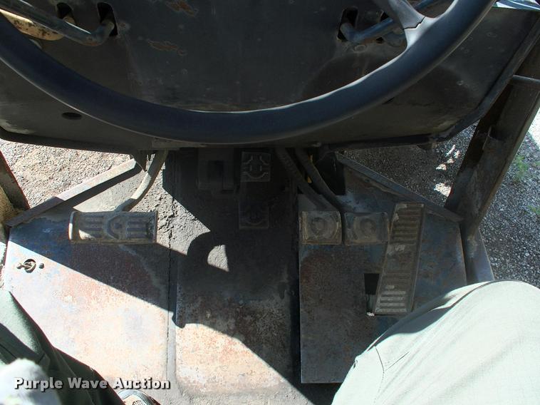 image for item DK9593 John Deere 670A motor grader