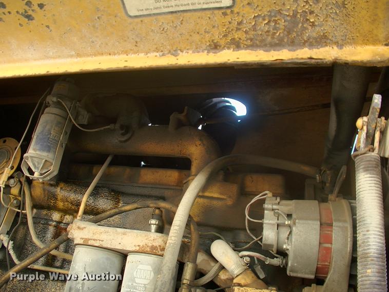 image for item DK9593 John Deere 670A motor grader