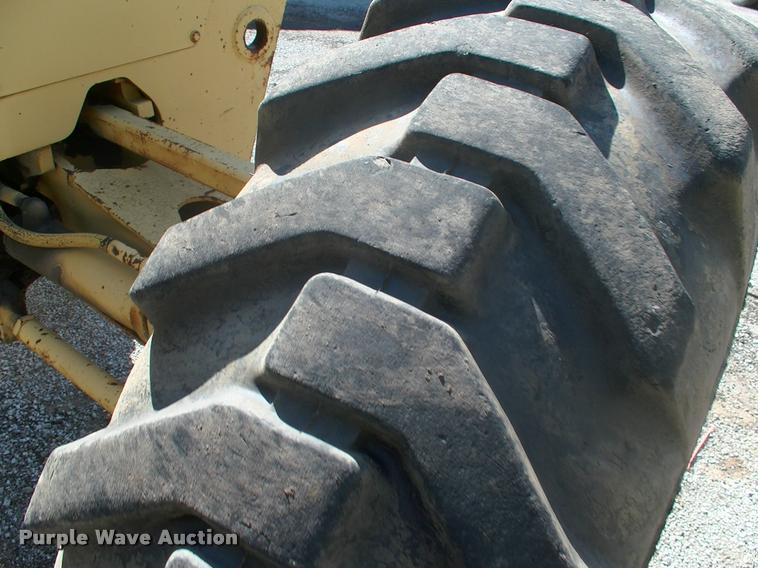 image for item DK9593 John Deere 670A motor grader