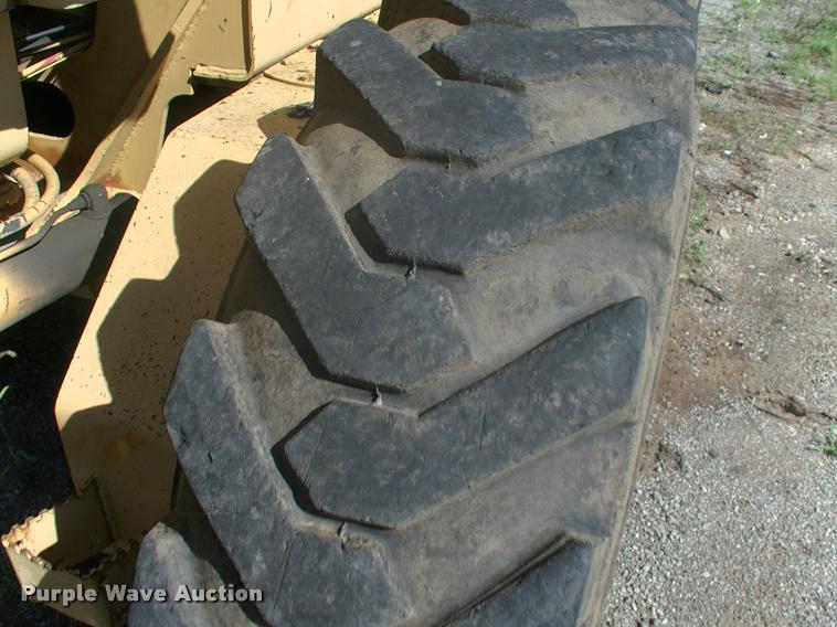 image for item DK9593 John Deere 670A motor grader