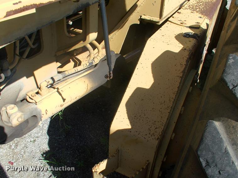 image for item DK9593 John Deere 670A motor grader