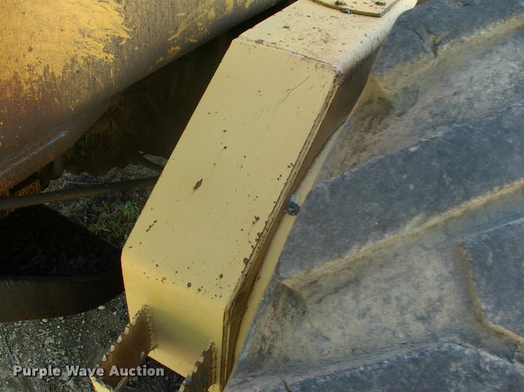 image for item DK9593 John Deere 670A motor grader