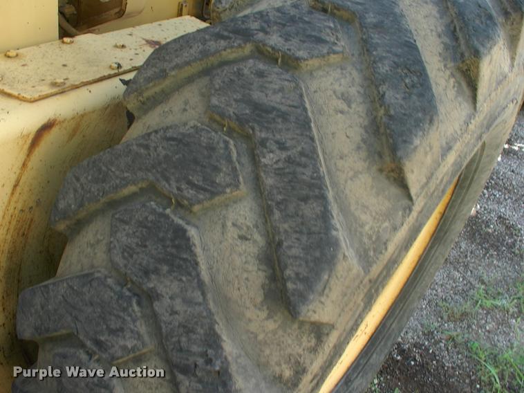 image for item DK9593 John Deere 670A motor grader