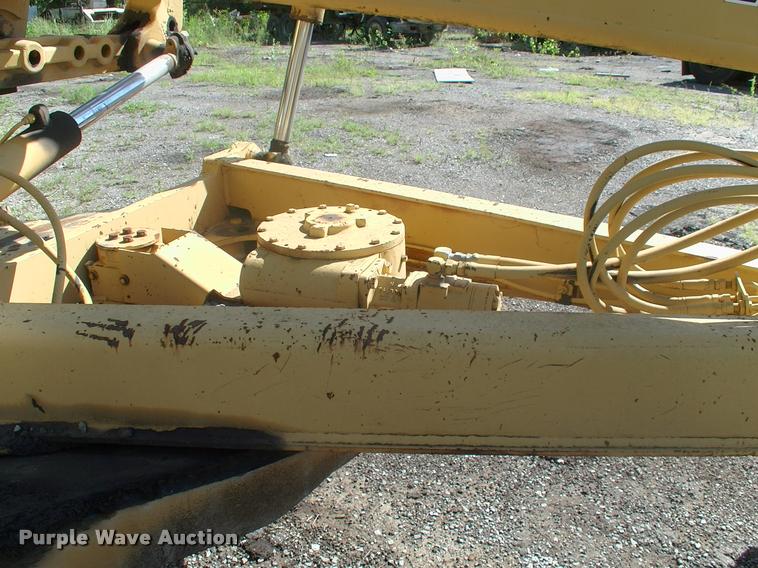 image for item DK9593 John Deere 670A motor grader