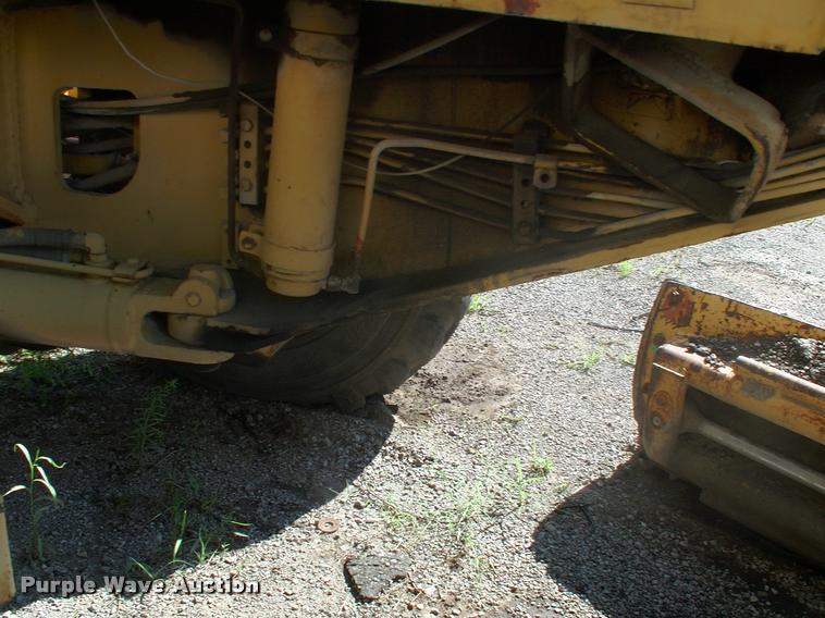 image for item DK9593 John Deere 670A motor grader