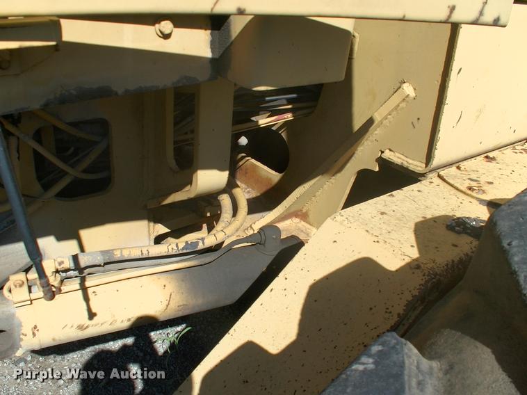 image for item DK9593 John Deere 670A motor grader