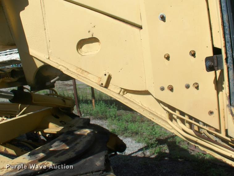 image for item DK9593 John Deere 670A motor grader