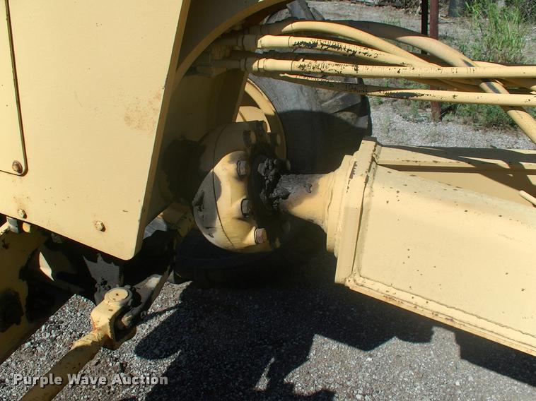 image for item DK9593 John Deere 670A motor grader