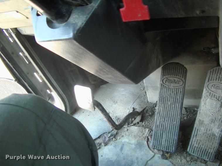 image for item DK9594 1990 Peterbilt dump truck