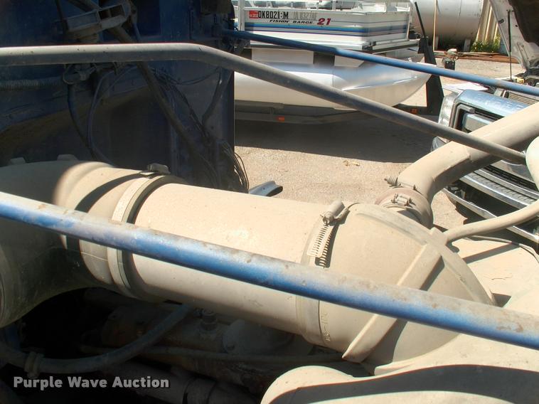 image for item DK9594 1990 Peterbilt dump truck