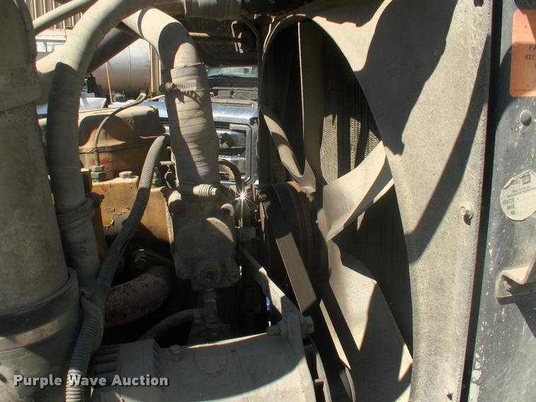 image for item DK9594 1990 Peterbilt dump truck