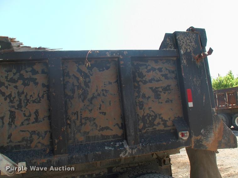 image for item DK9594 1990 Peterbilt dump truck