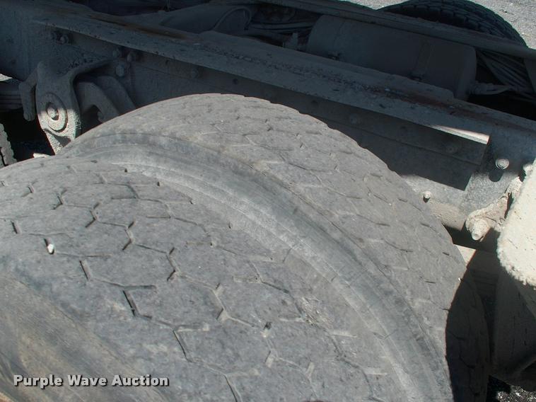 image for item DK9595 1989 Freightliner FLD dump truck