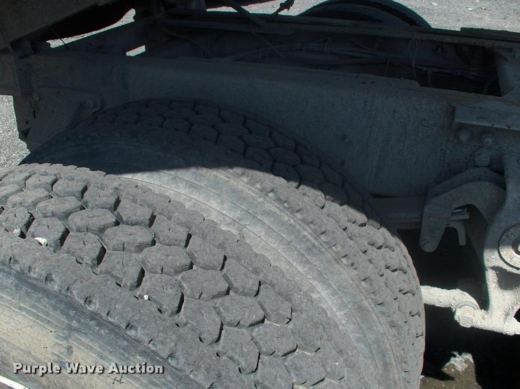 image for item DK9595 1989 Freightliner FLD dump truck