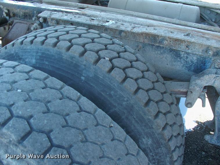 image for item DK9595 1989 Freightliner FLD dump truck