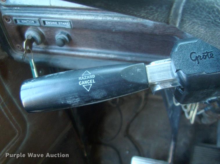 image for item DK9595 1989 Freightliner FLD dump truck