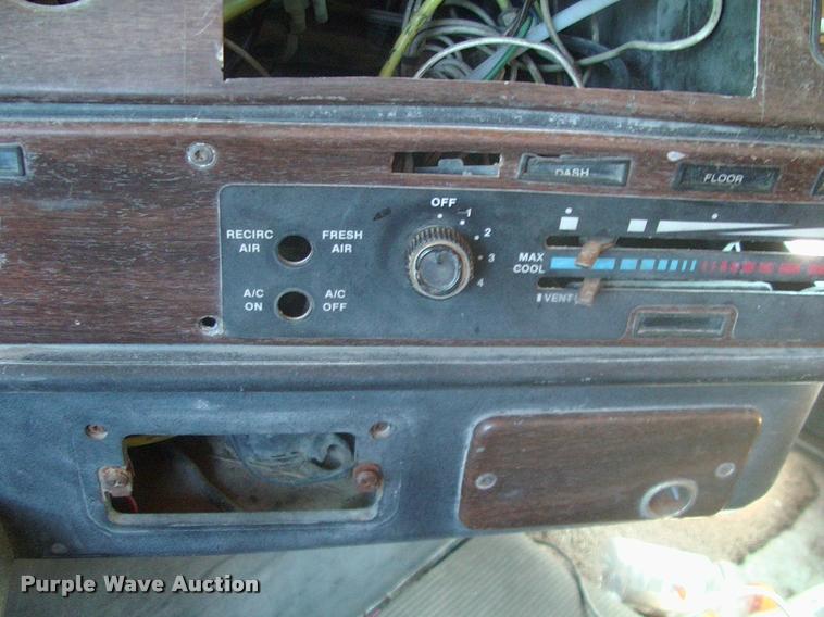 image for item DK9595 1989 Freightliner FLD dump truck