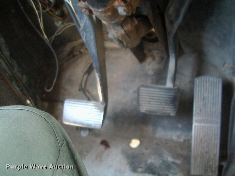 image for item DK9595 1989 Freightliner FLD dump truck