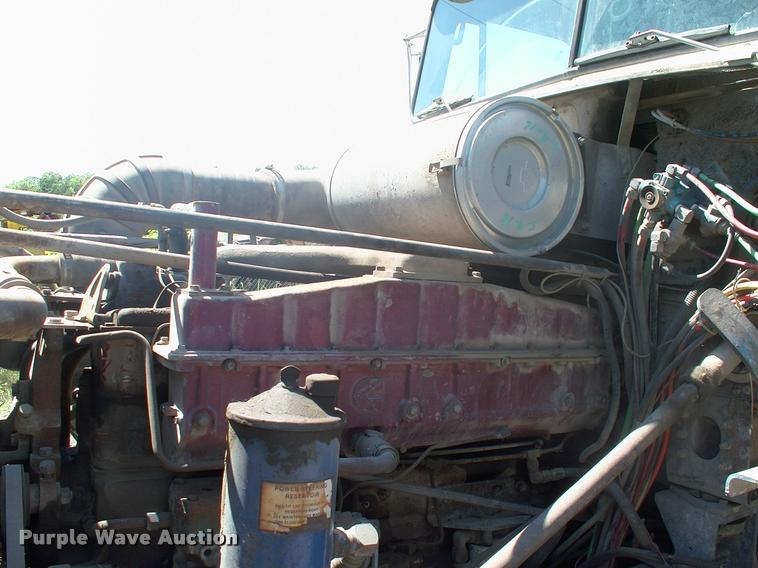 image for item DK9595 1989 Freightliner FLD dump truck